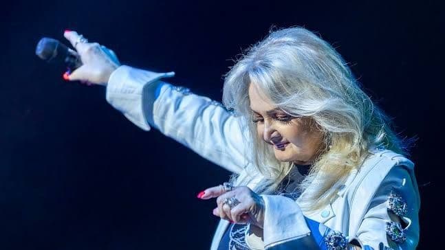 Bonnie Tyler