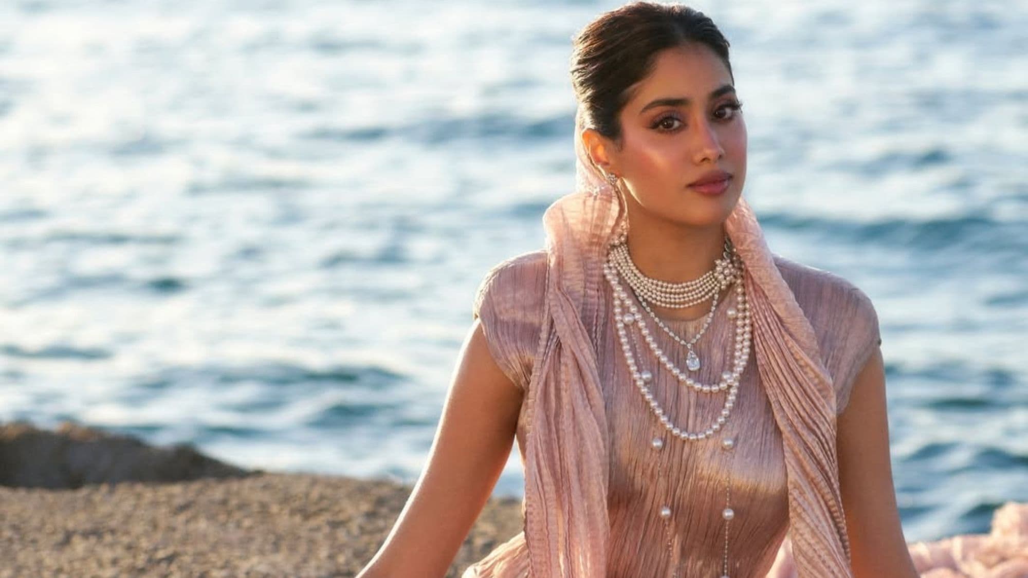 Janhvi Kapoor Profile