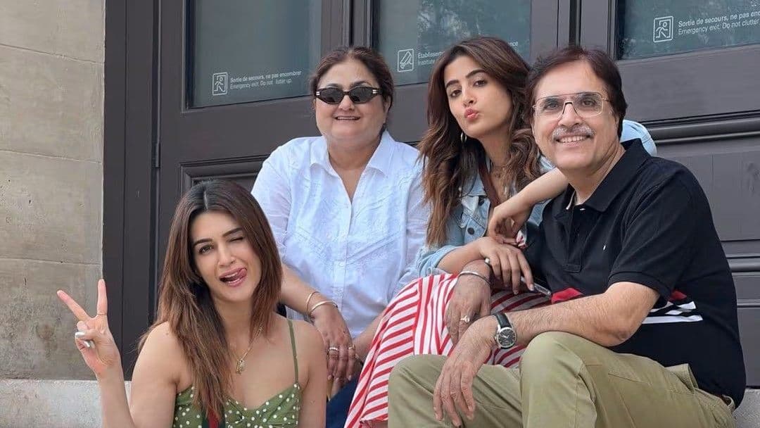 Kriti Sanon Family Sells Mumbai Flats for ₹8.9 Crore
