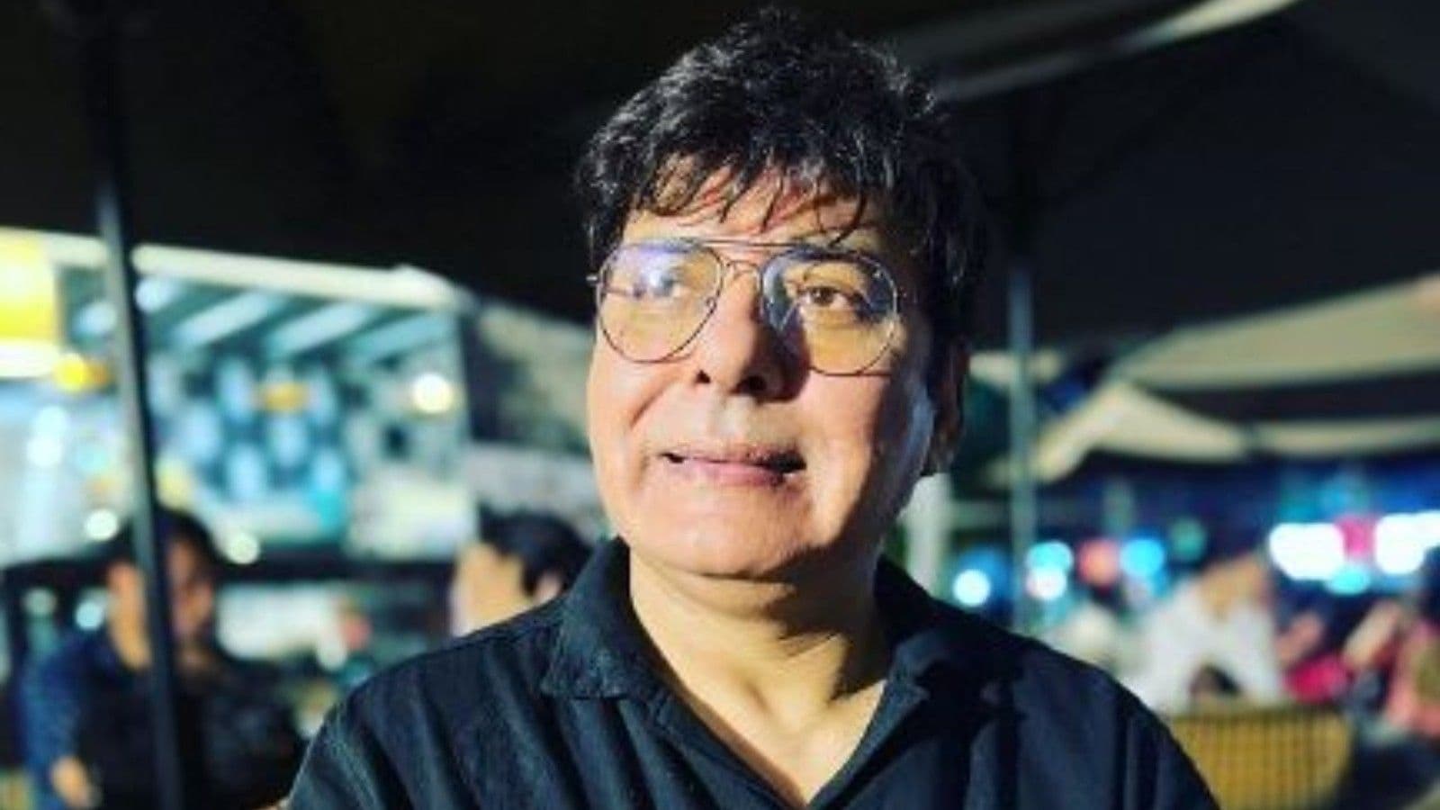 Sudesh Lehri Gives Tour Of His Stunning 4-BHK Home